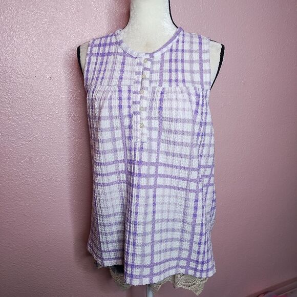 LOFT | Sleeveless Top Medium - Picture 2 of 7